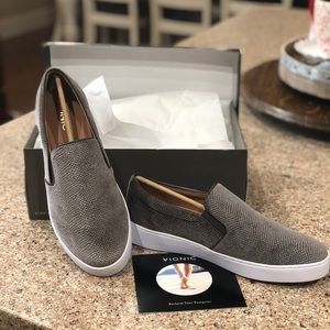 Vionic Midi Holiday Grey Size 9.5